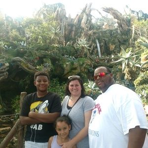 Meet your Posher, Damien